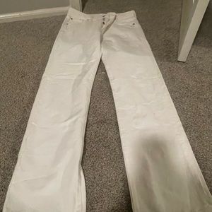 White Levi jeans
